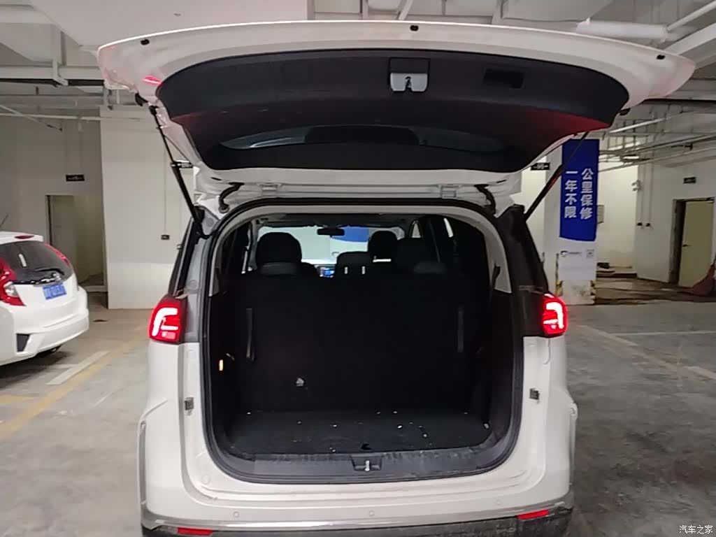 Maxus G50, 2023 19
