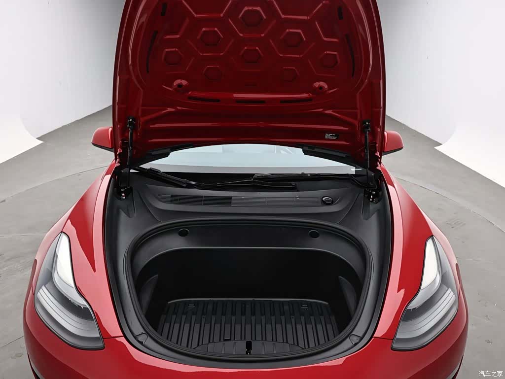 Tesla Model 3, 2022 17