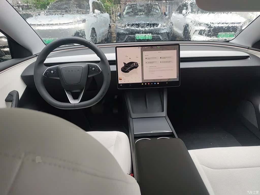 Tesla Model 3, 2024 все фото