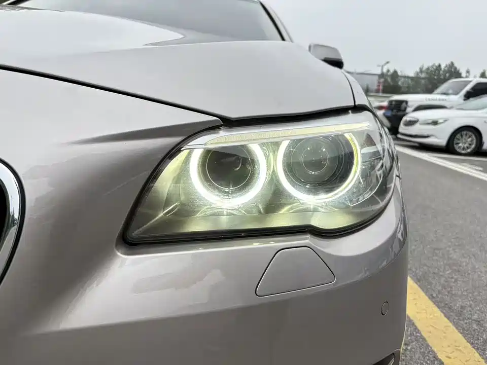 BMW 5 series BMW 5 series