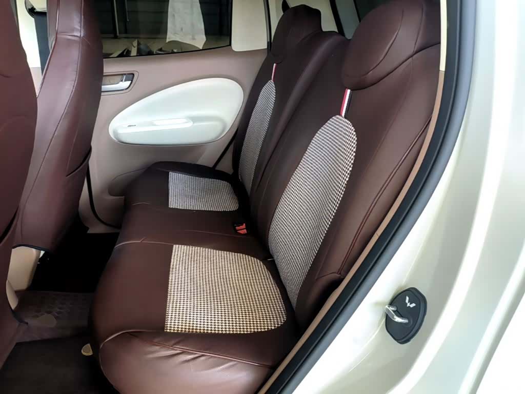 Wuling MINIEV, 2025 17