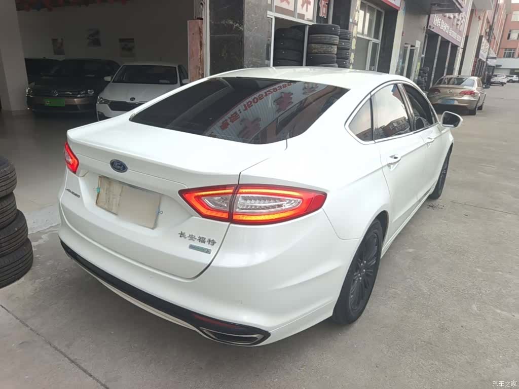 Ford Mondeo, 2015 7