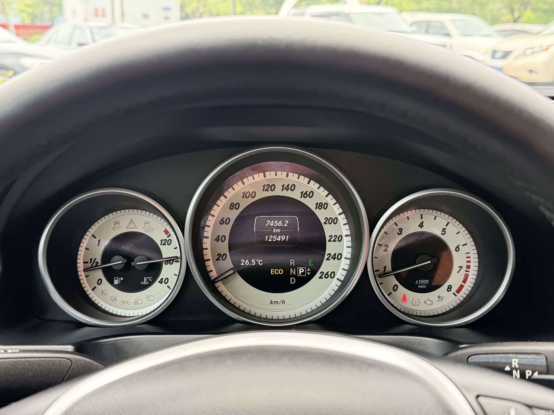 Mercedes-Benz E-Class, 2015 14