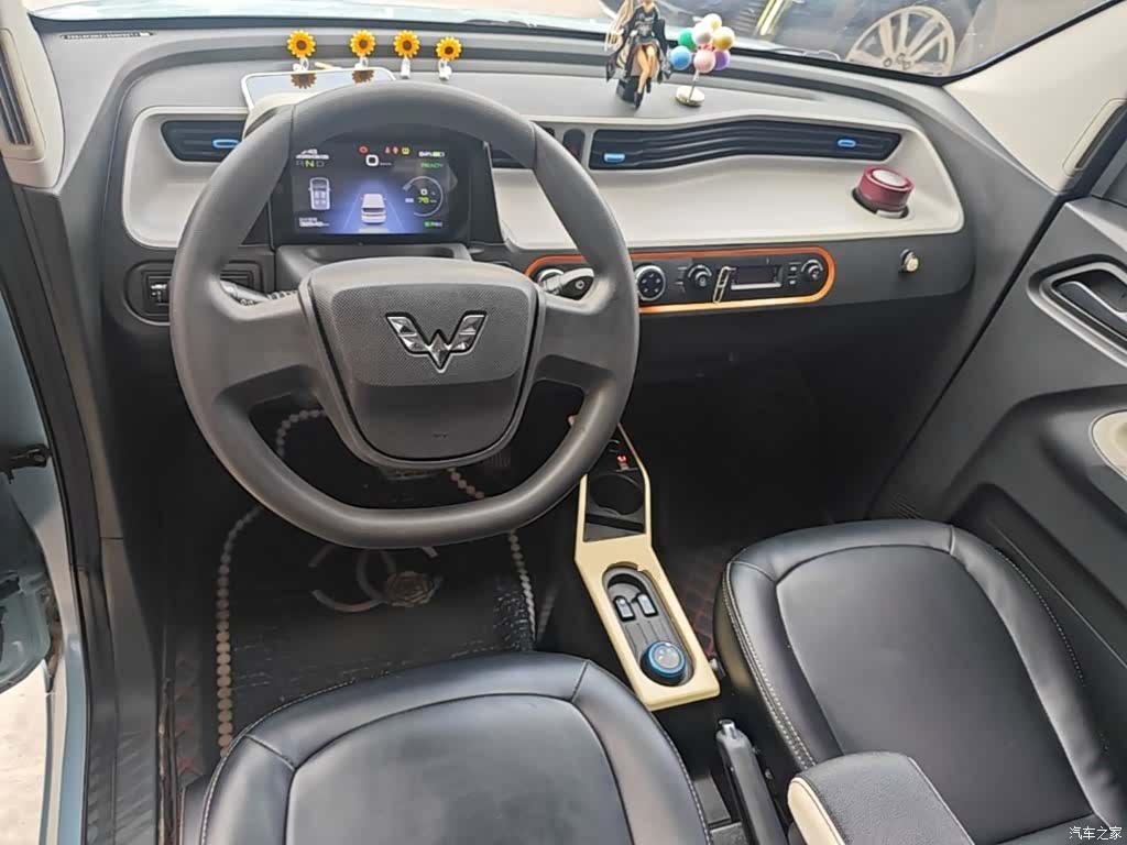 Wuling MINIEV, 2021 10