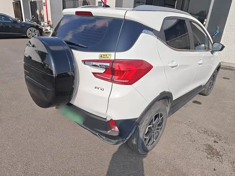 BYD Yuan Pro BYD Yuan Pro