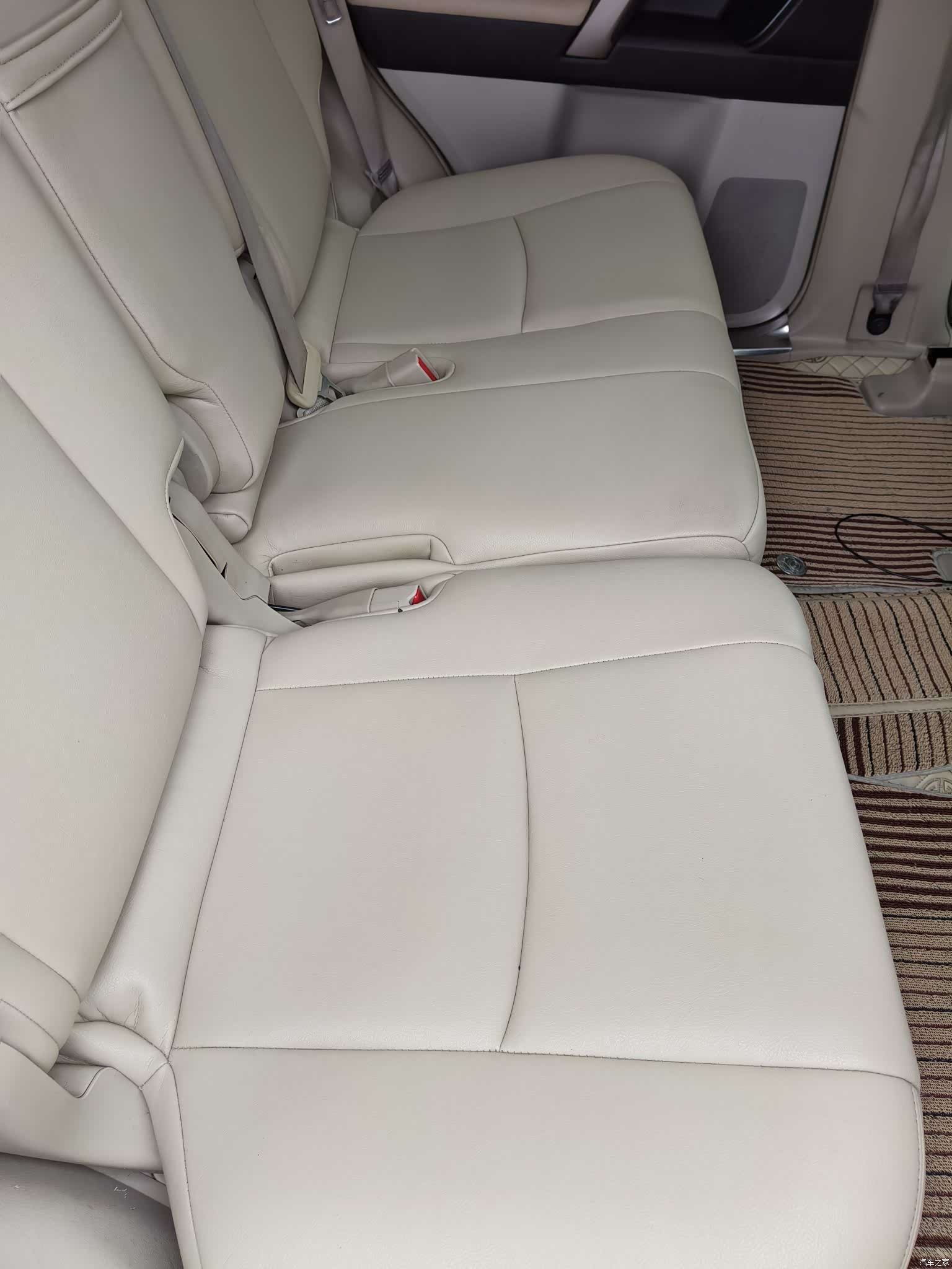 Toyota Prado, 2011 10