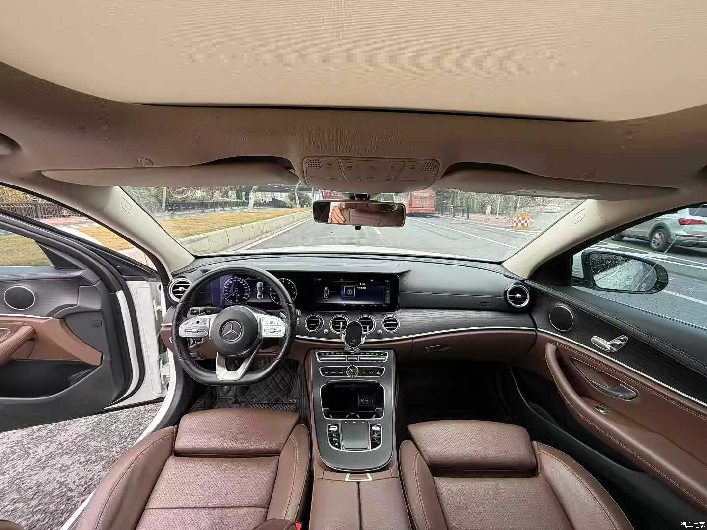 Mercedes-Benz E-Class, 2020 7