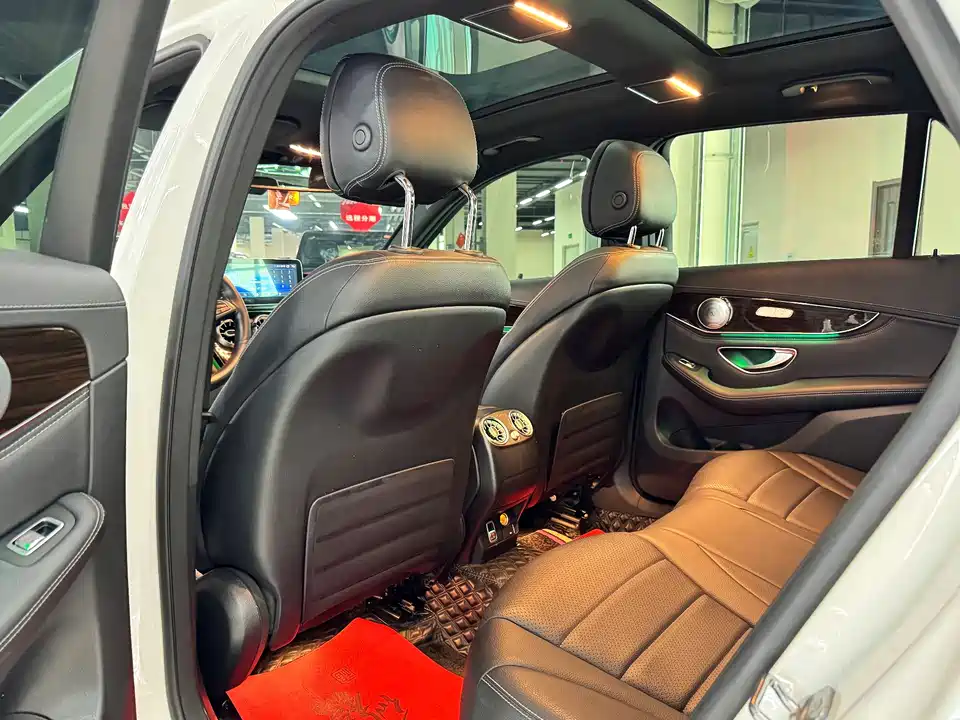 Mercedes-Benz GLC Mercedes-Benz GLC
