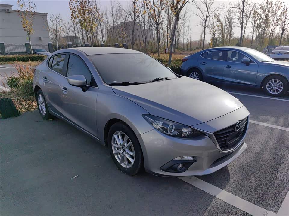 Mazda 3 Angkesaila