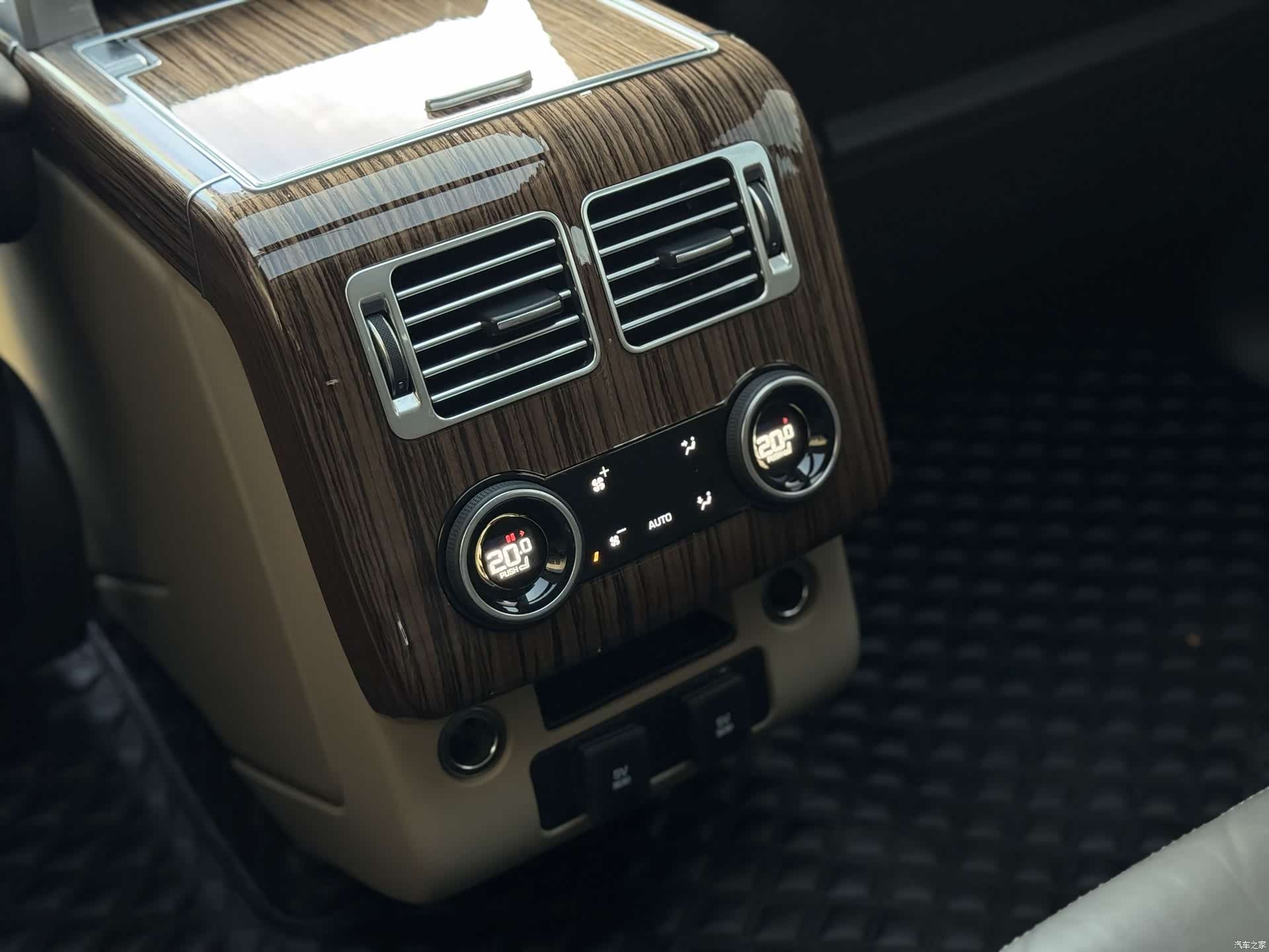 Land Rover Range Rover, 2018 9