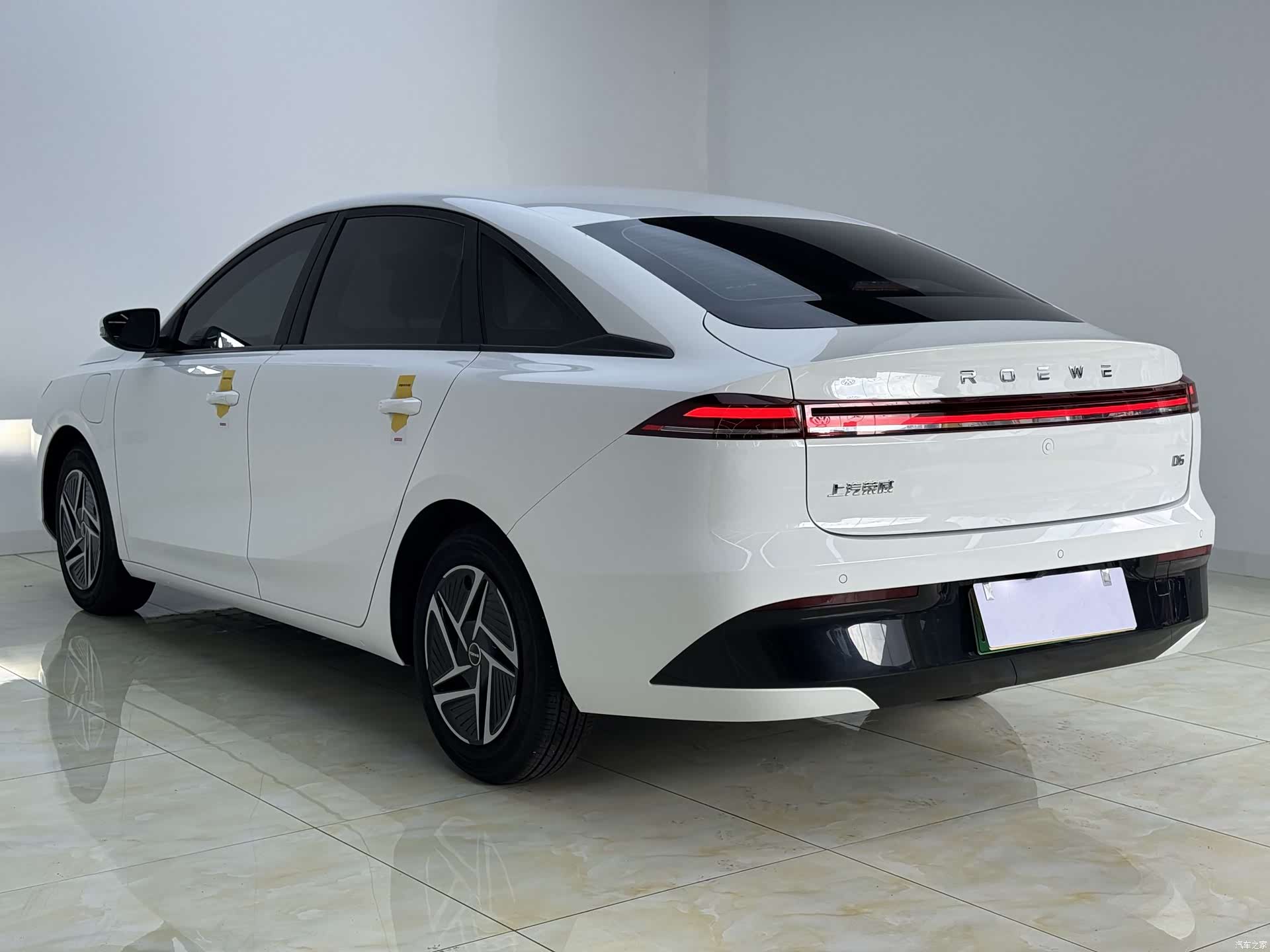 Roewe D6, 2025 7