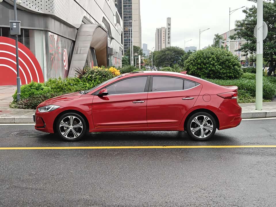 Hyundai Lead