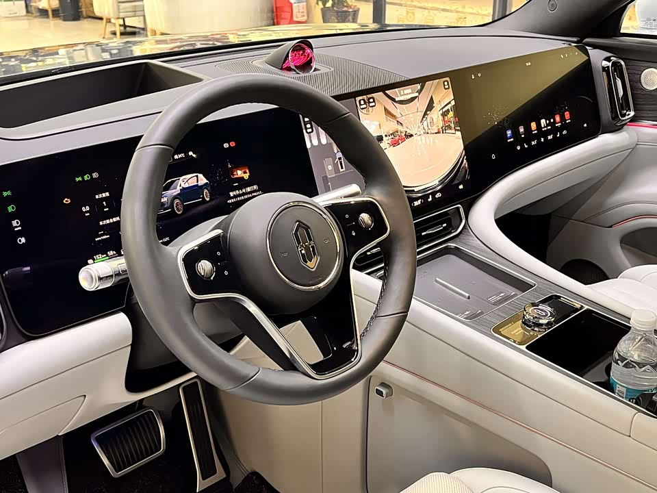 AITO Ask the world M9