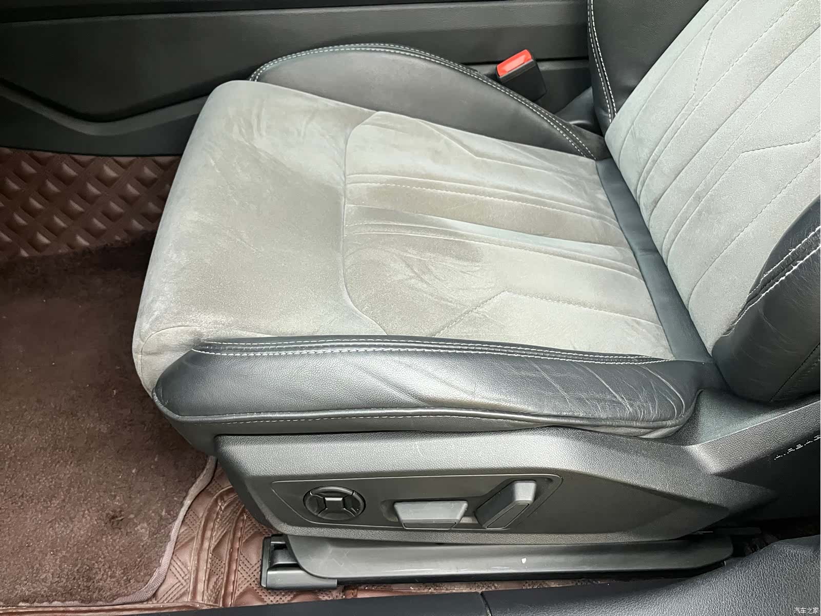 Audi A6L, 2022 9