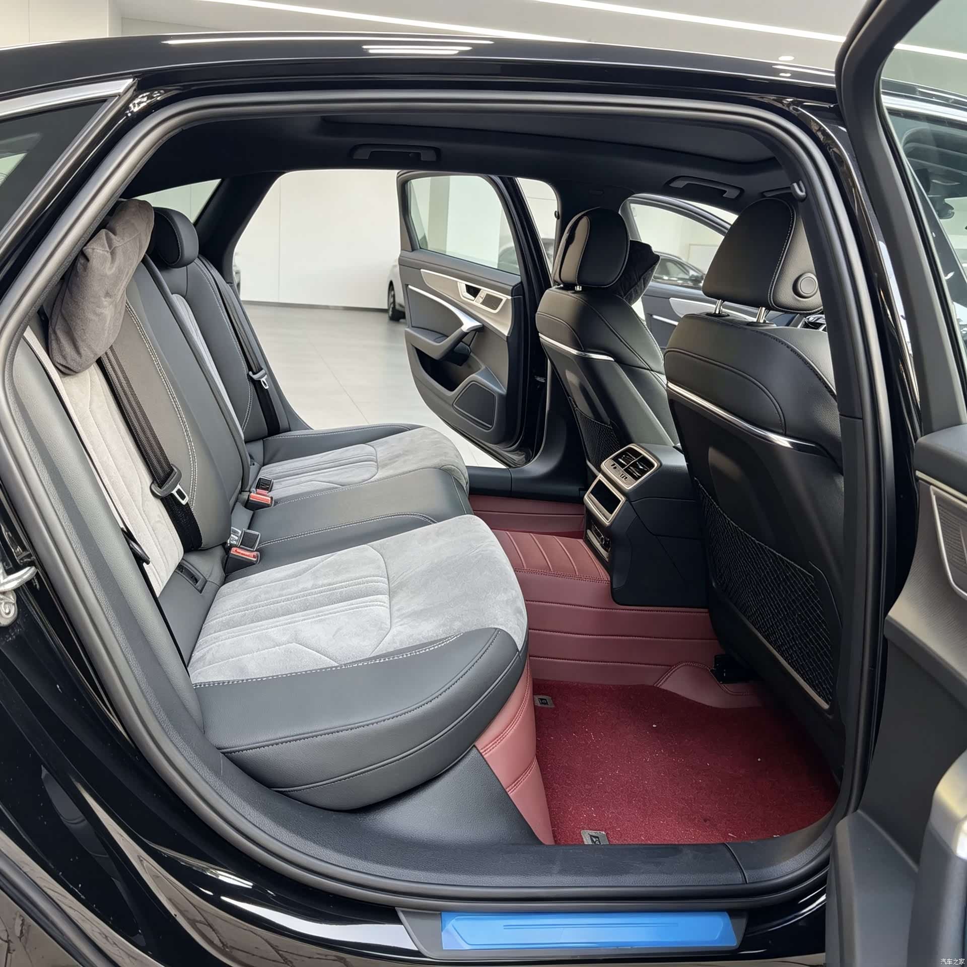 Audi A6L, 2023 11