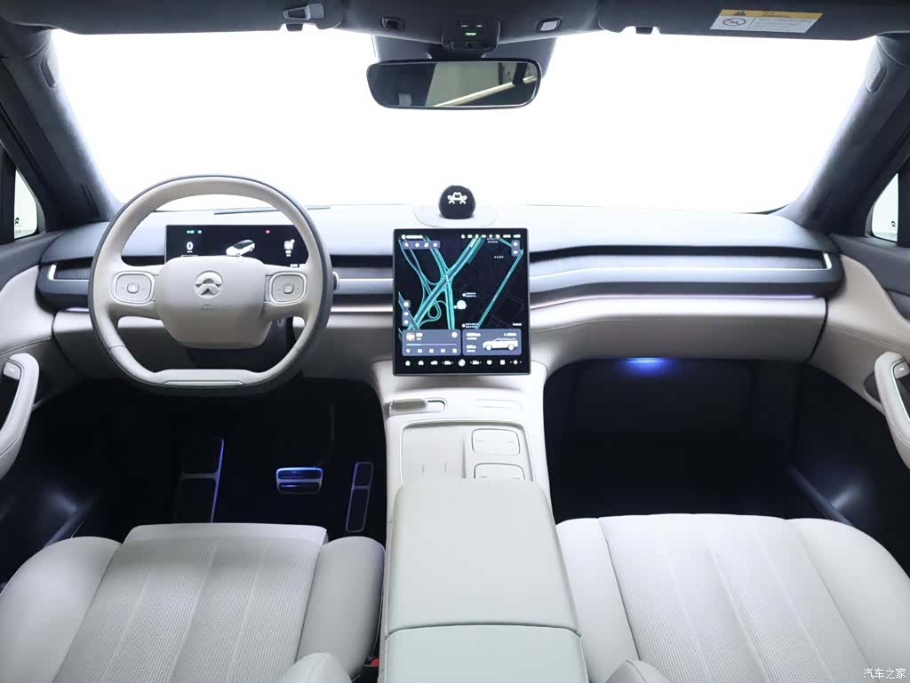 NIO ES8, 2023 13