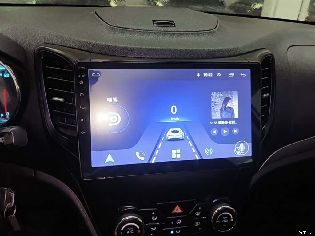 Changan CS35, 2014 13