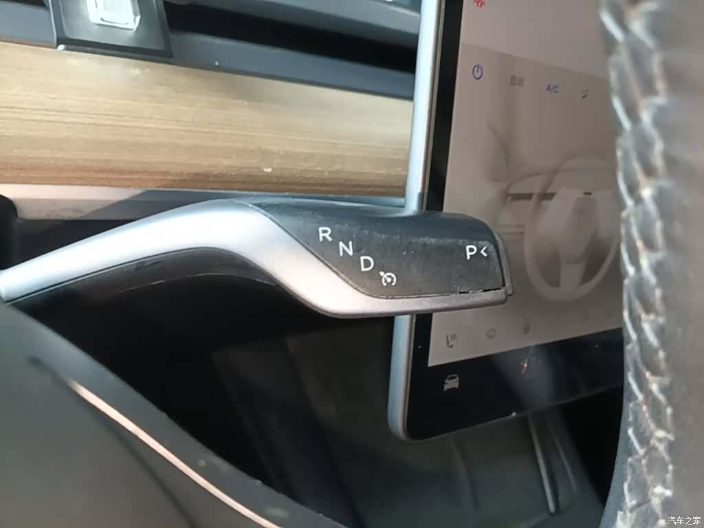 Tesla Model 3, 2023 14