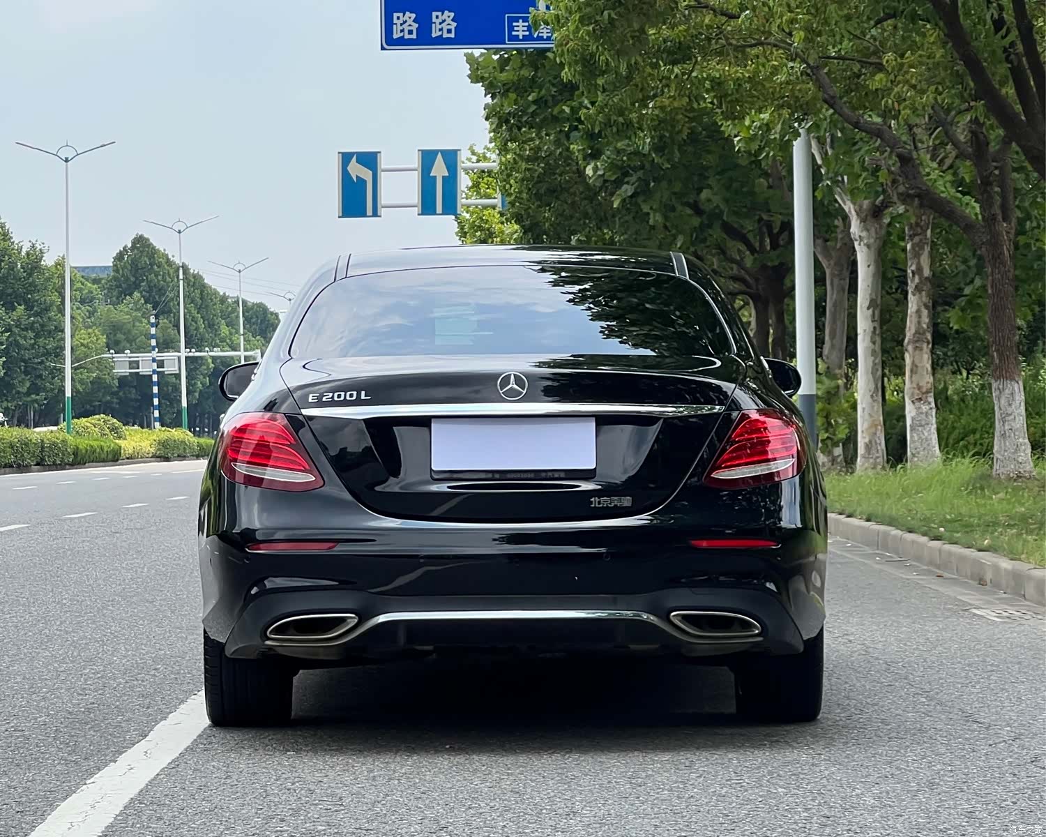 Mercedes-Benz E-Class, 2017 4