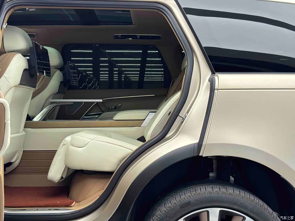 Land Rover Range Rover, 2026 9
