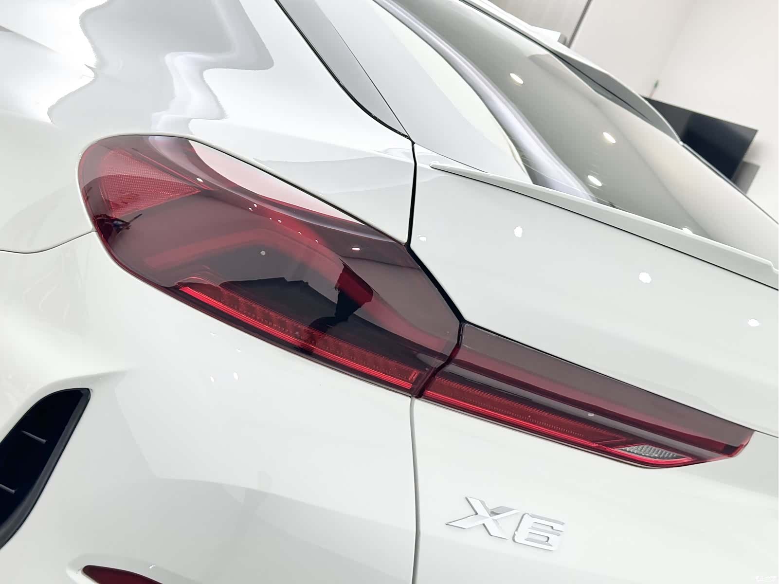 BMW X6, 2023 21