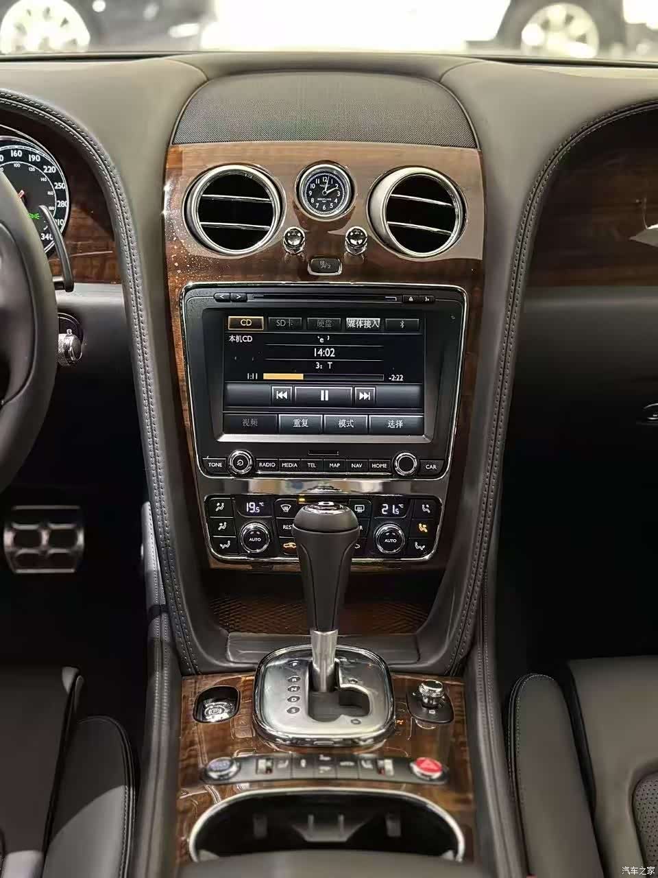 Bentley Continental GT, 2013 6