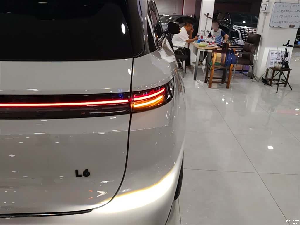 Li Auto L6, 2024 8