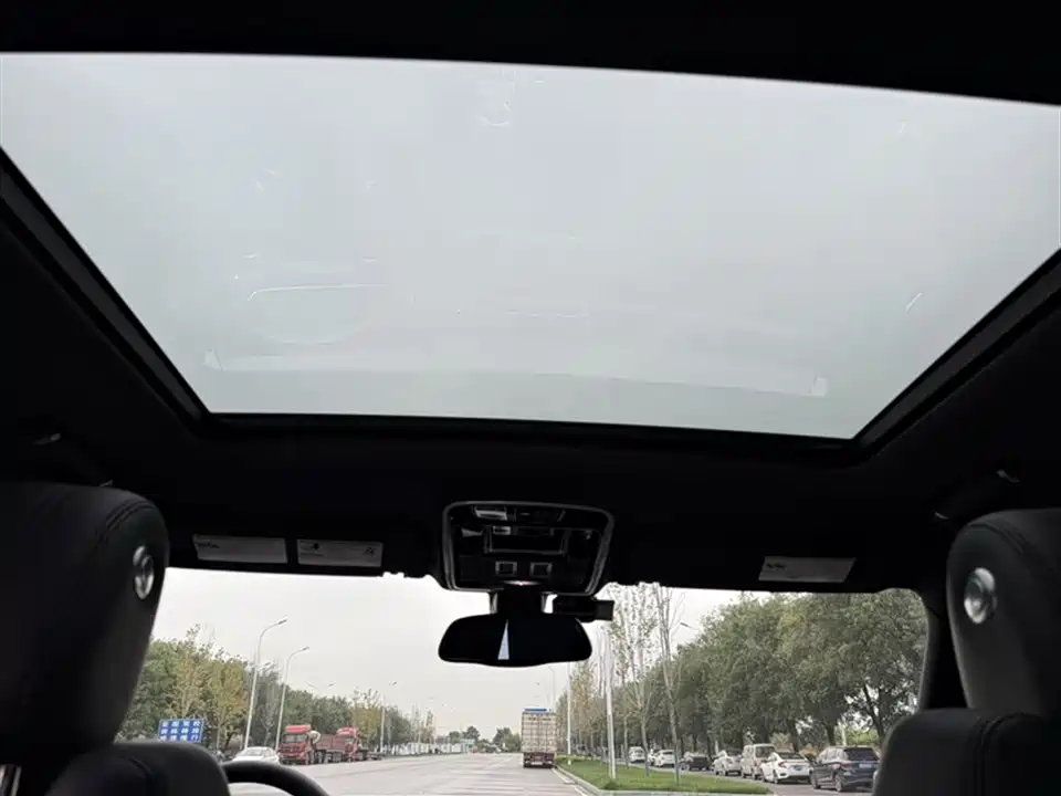 Mercedes-Benz GLB Mercedes-Benz GLB