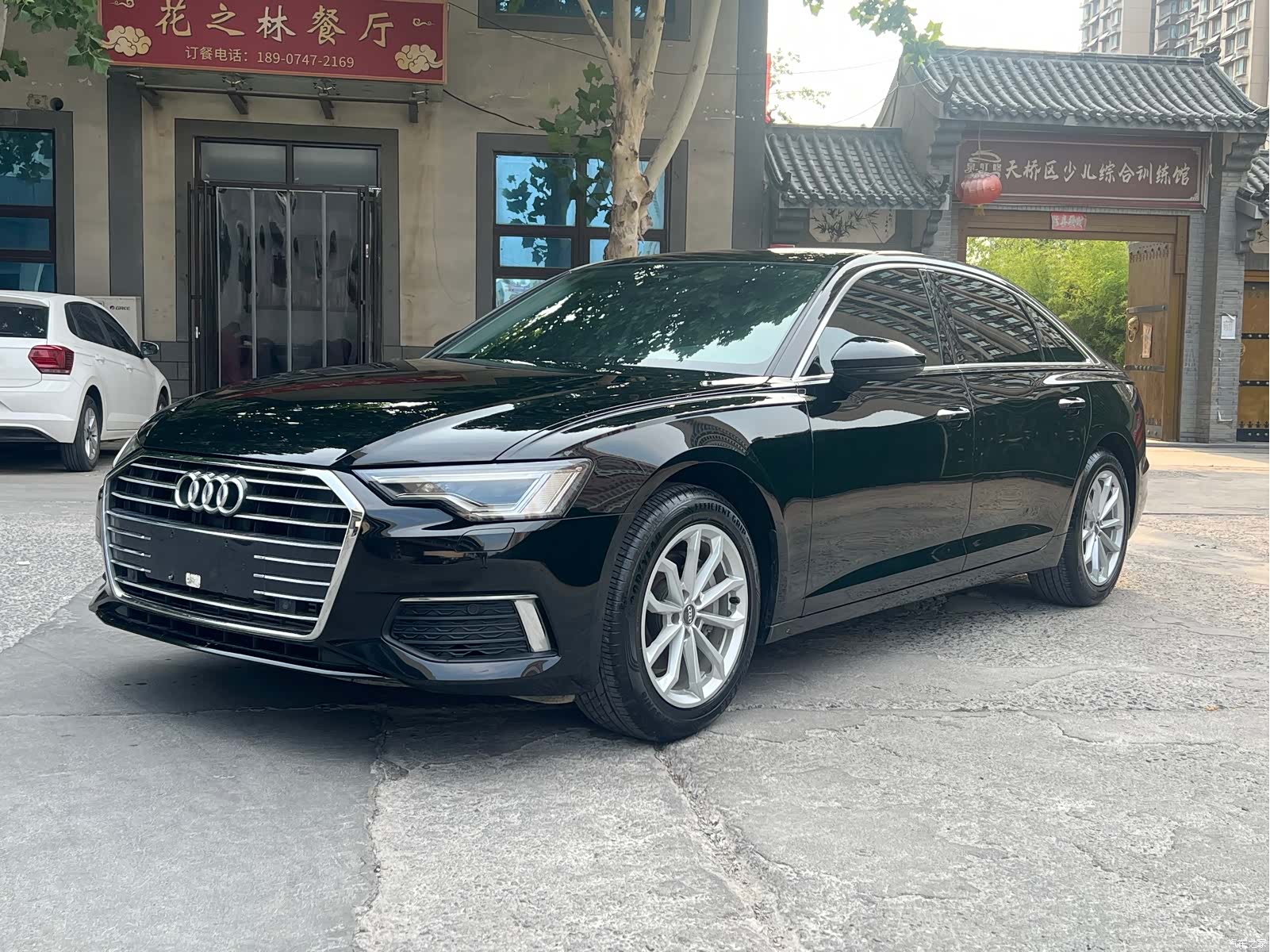 Audi A6L, 2019 1
