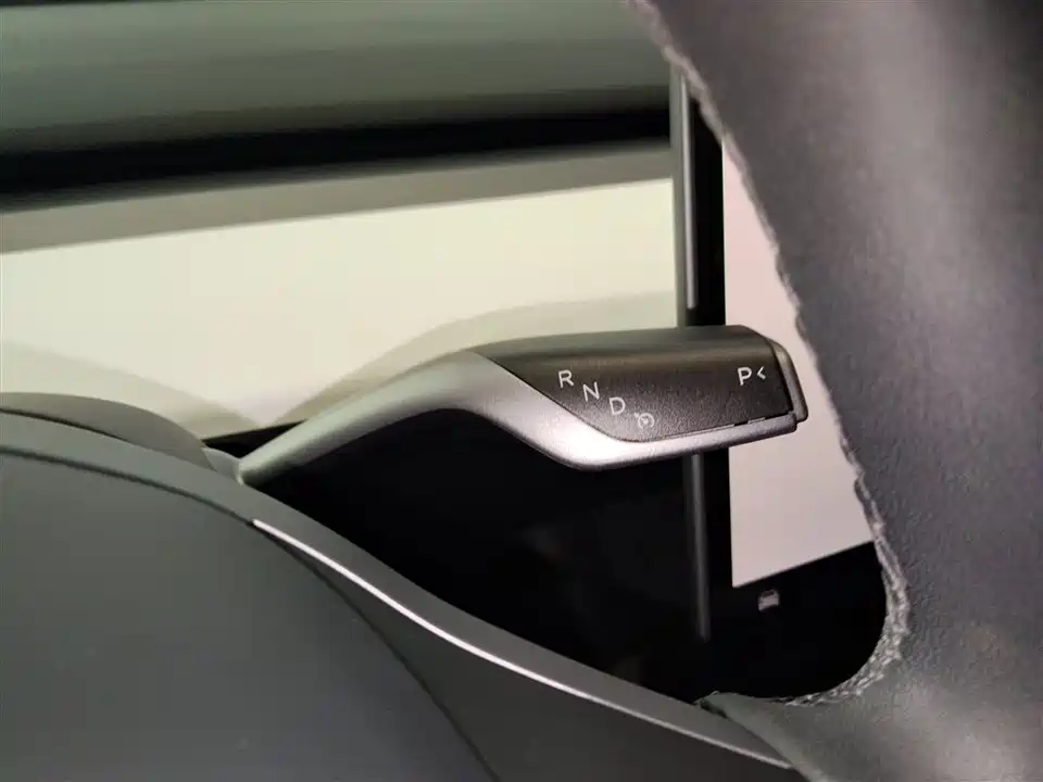 Tesla Model Y Tesla Model Y