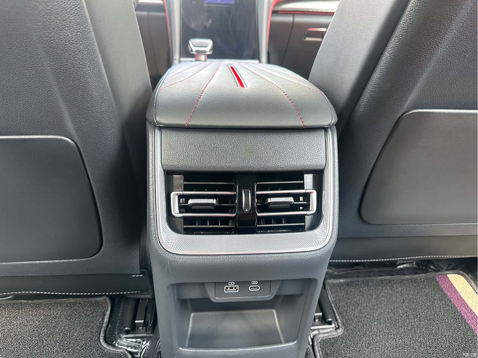 Hongqi H6, 2025 22