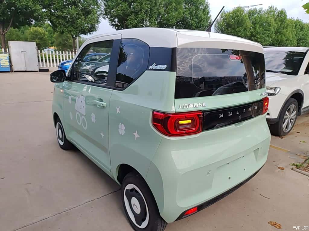 Wuling MINIEV, 2021 все фото