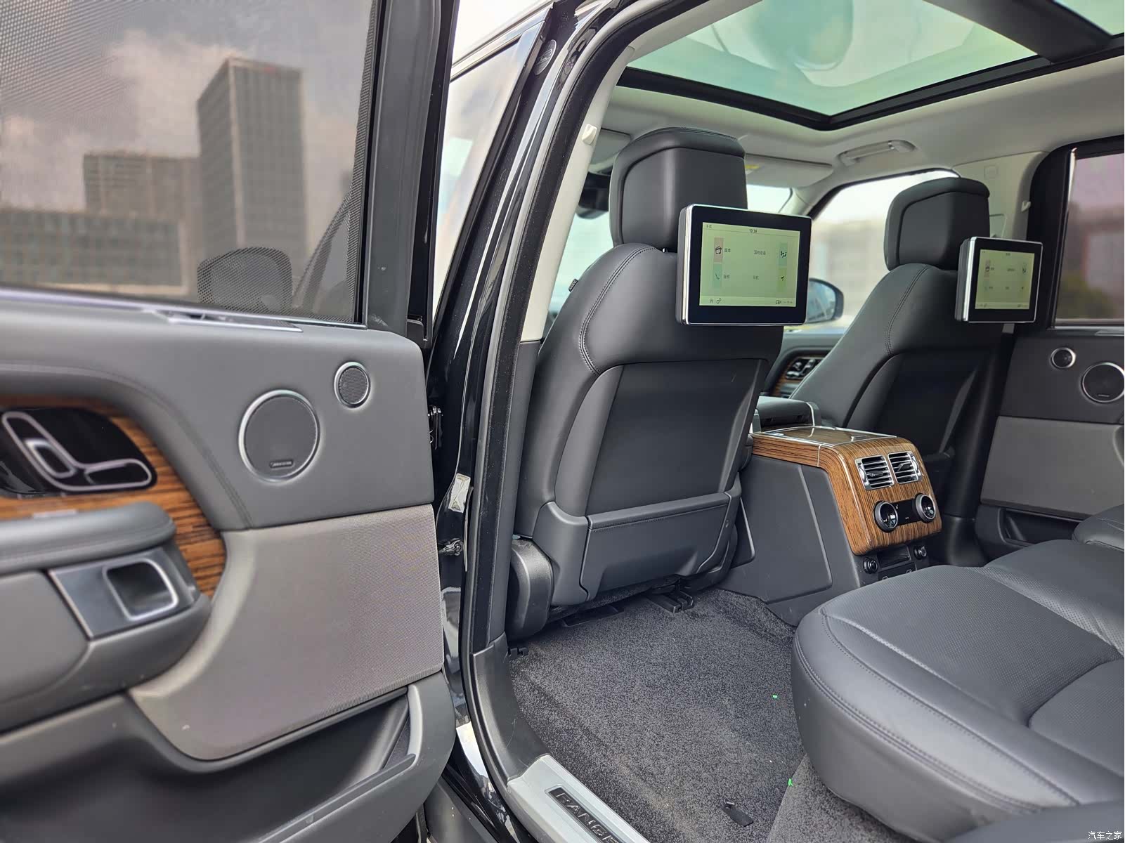 Land Rover Range Rover, 2019 8