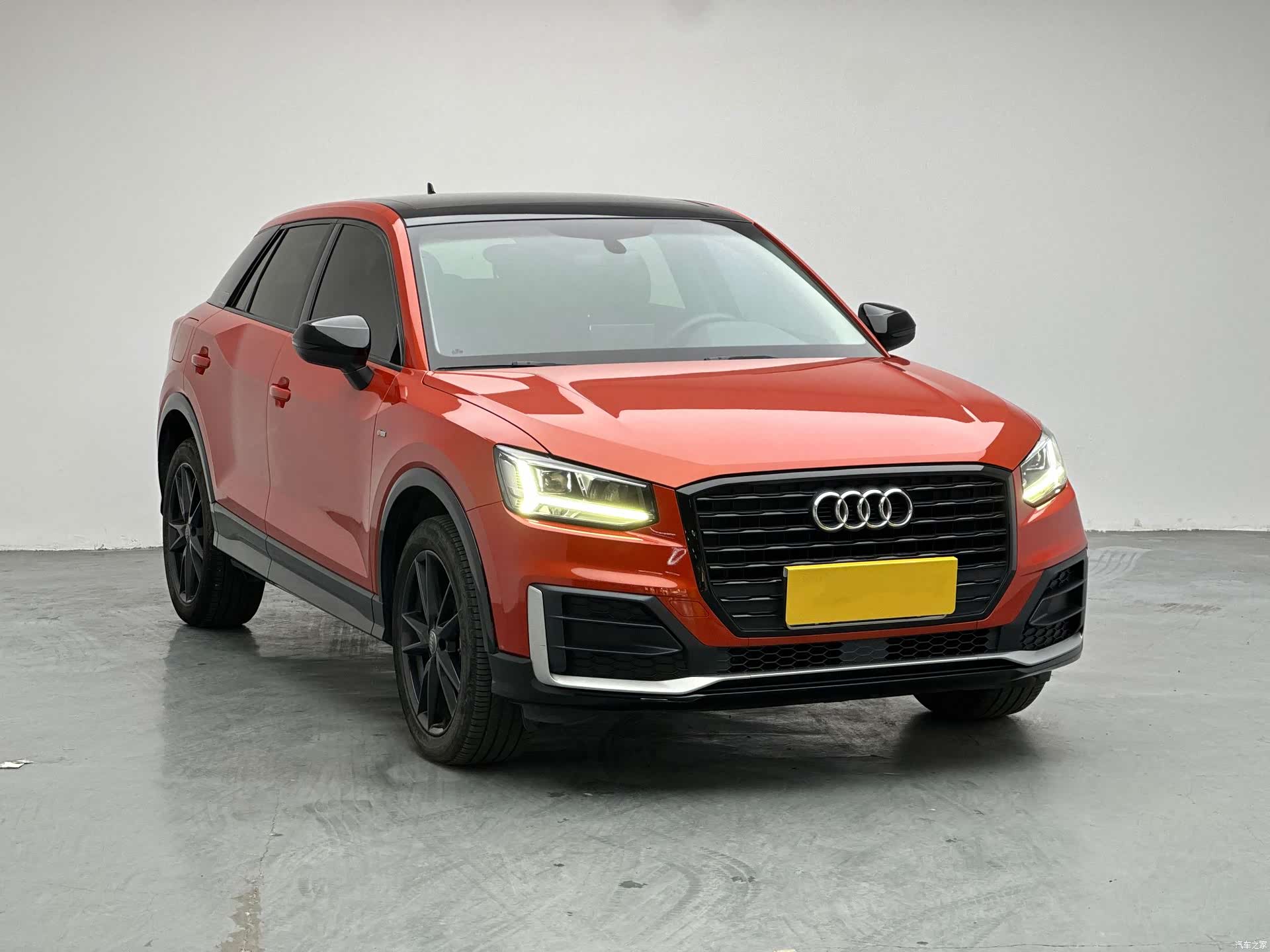 Audi Q2L, 2019 3