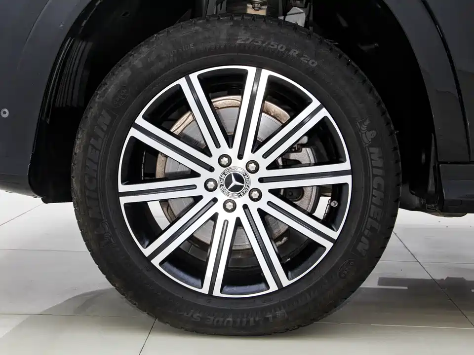 Mercedes-Benz GLE Mercedes-Benz GLE