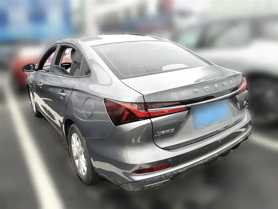 Roewe i5