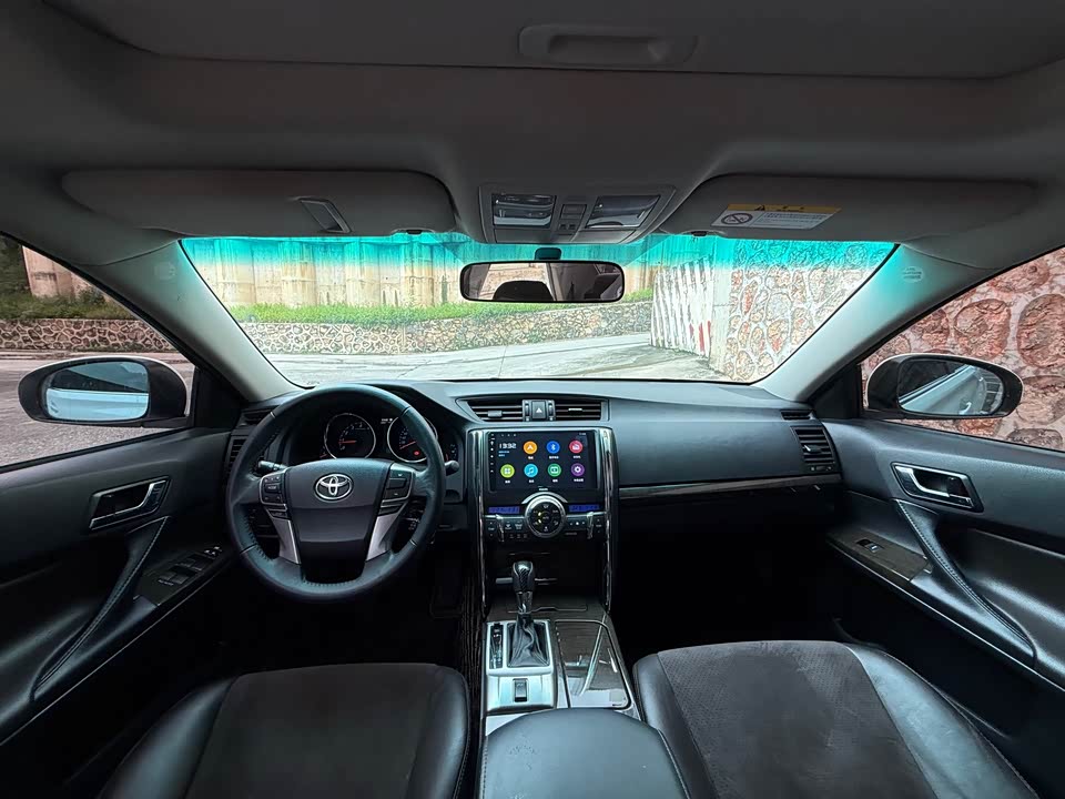 Toyota Reiz Toyota Reiz