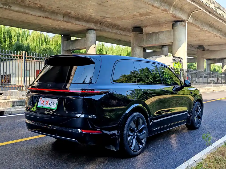 Li Auto Ideal L9