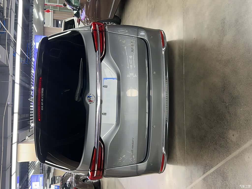 Buick GL8, 2021 10
