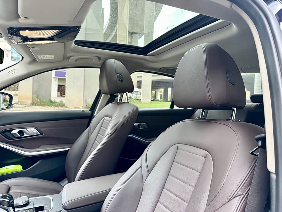 BMW 3 Series 2021, фото 10
