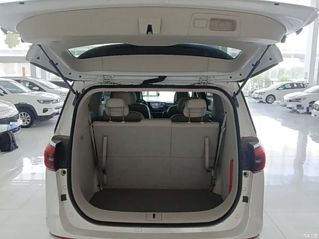 Buick GL8, 2024 15