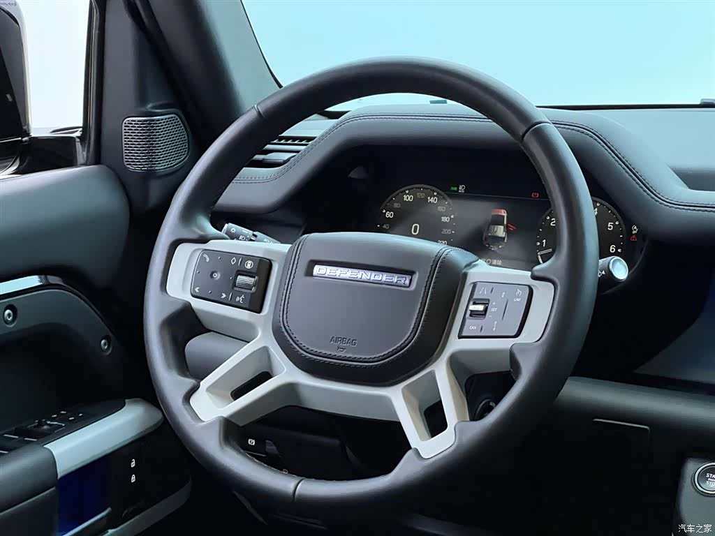 Land Rover Defender, 2024 10