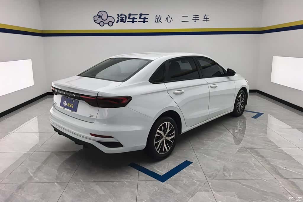 Geely Emgrand, 2025 3