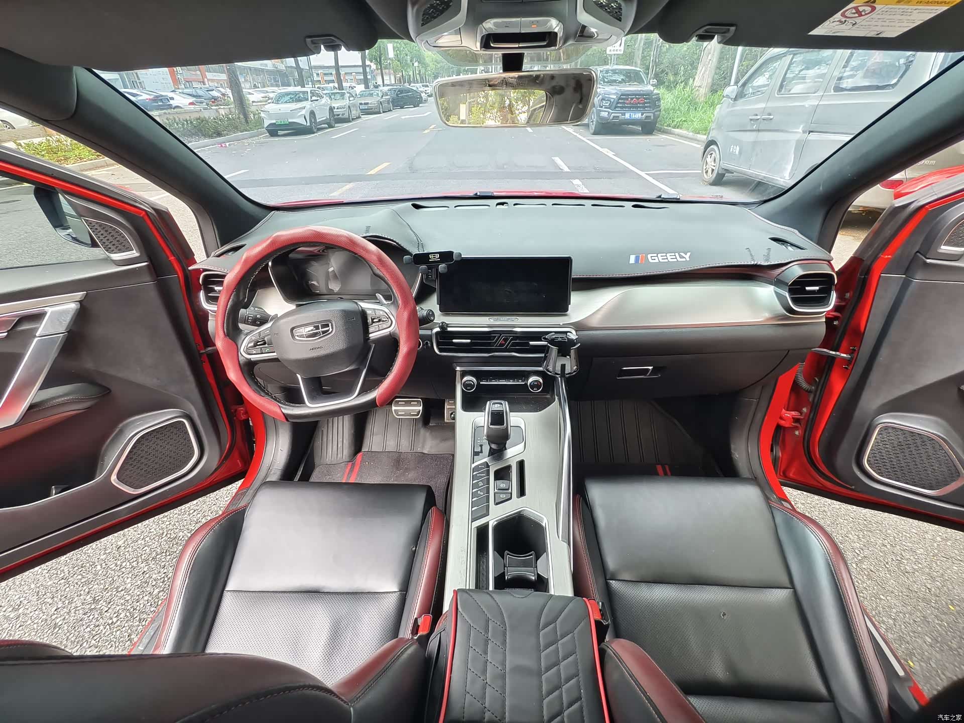 Geely Coolray, 2019 14