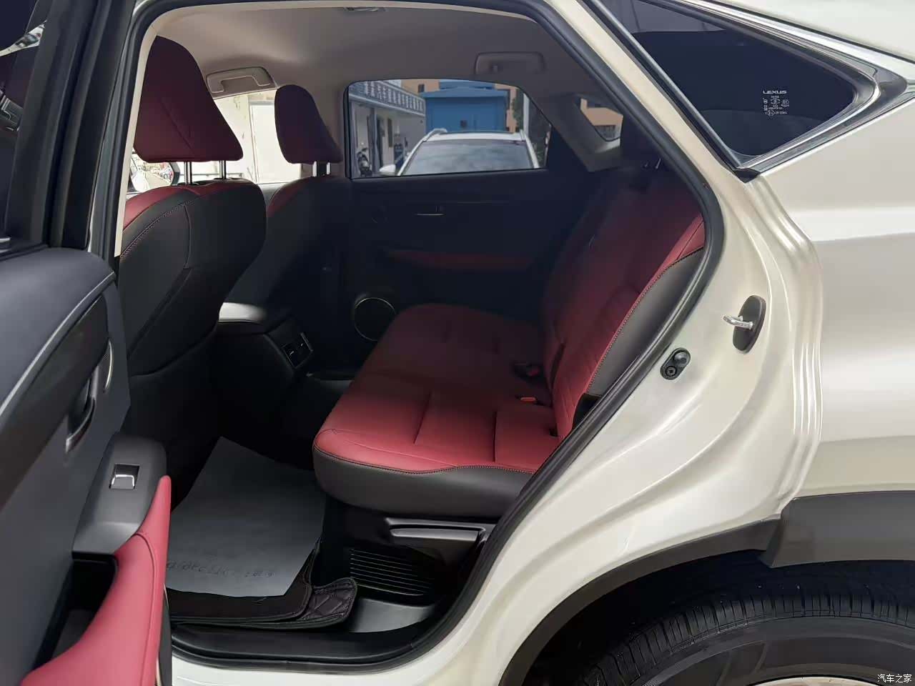 Lexus NX, 2019 все фото