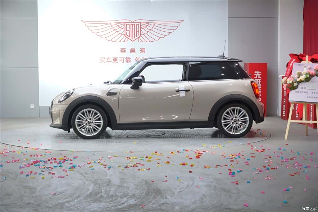 Mini Cooper, 2022 2