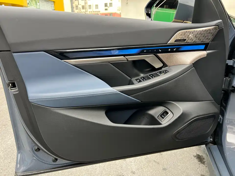 BMW 5 series BMW 5 series
