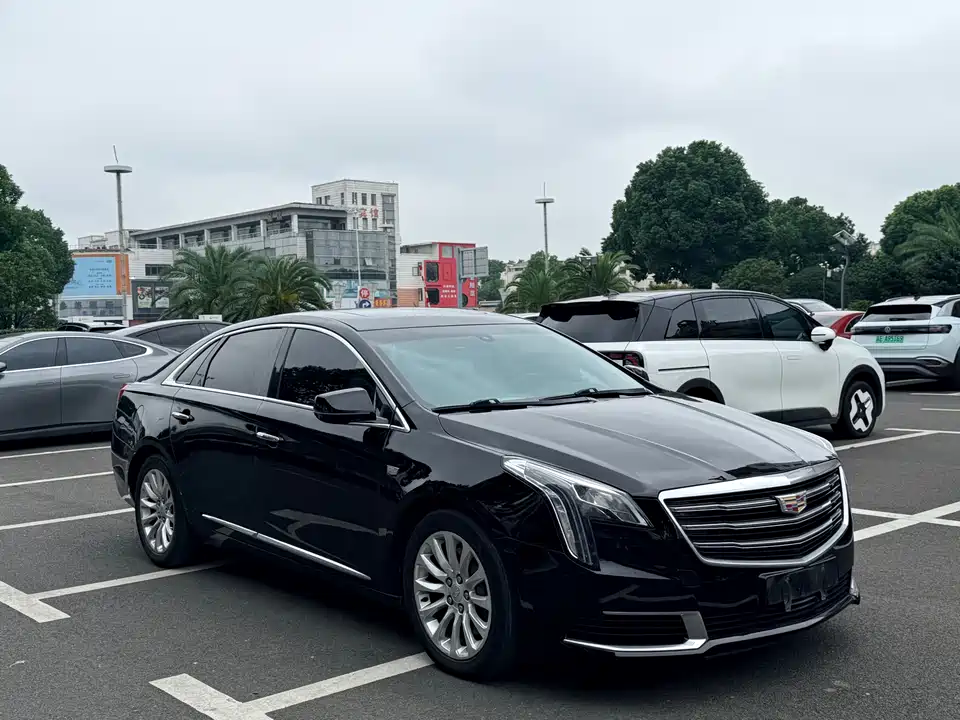 Cadillac XTS