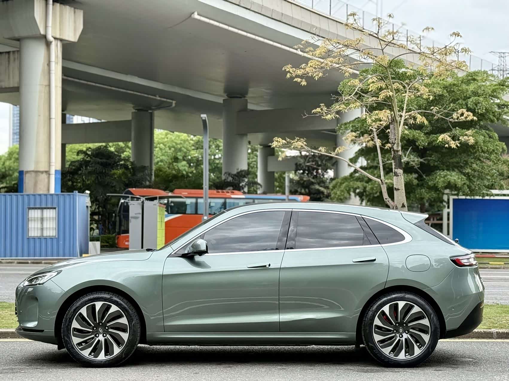 AITO M5, 2022 3