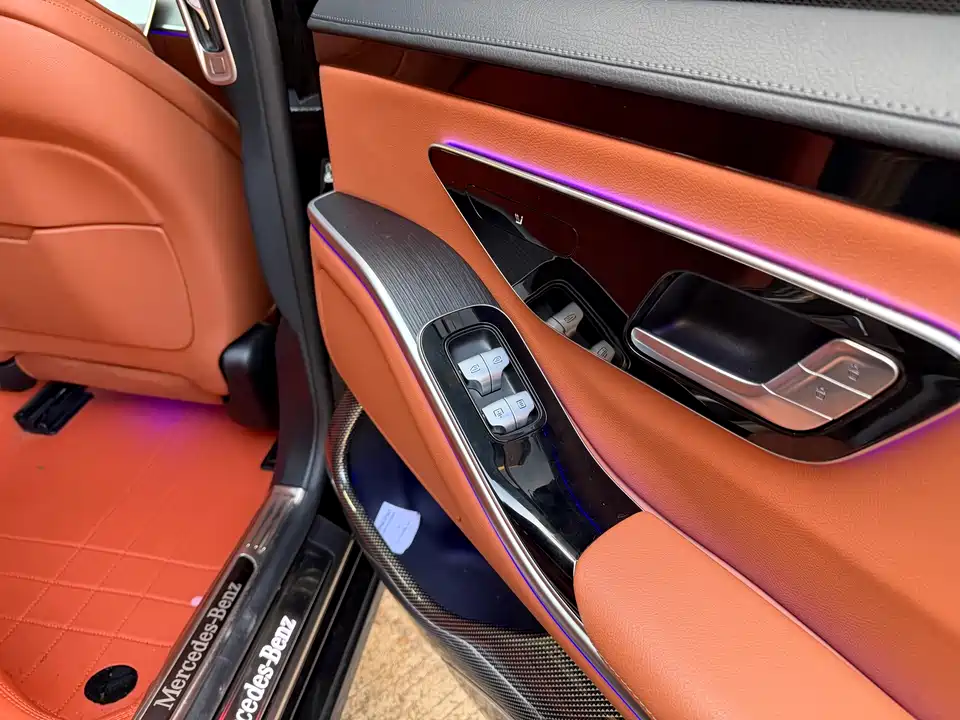 Mercedes-Benz S-class Mercedes-Benz S-class